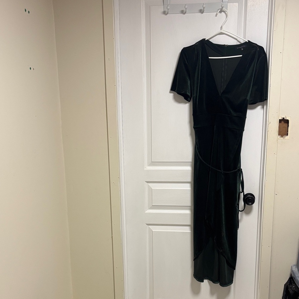 Elegant Green Wrap Dress